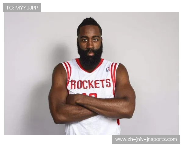 NBA火箭队球员贾肖恩·泰特的成长经历与数据